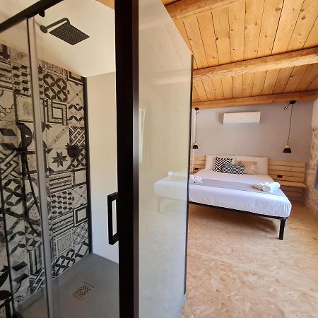 Le Mangiatoie Del Cavaliere Bed & Breakfast Montallegro Ngoại thất bức ảnh