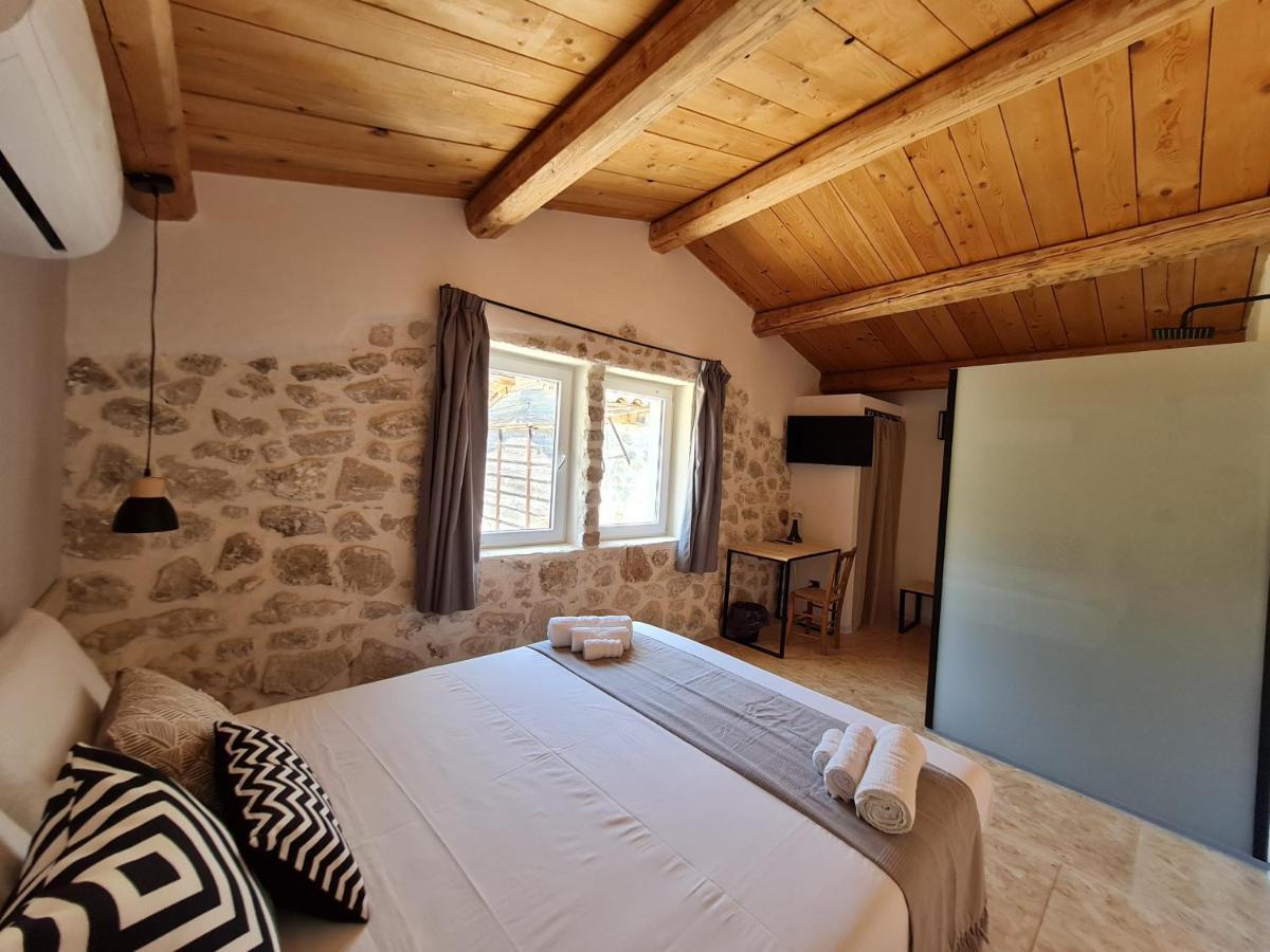 Le Mangiatoie Del Cavaliere Bed & Breakfast Montallegro Ngoại thất bức ảnh